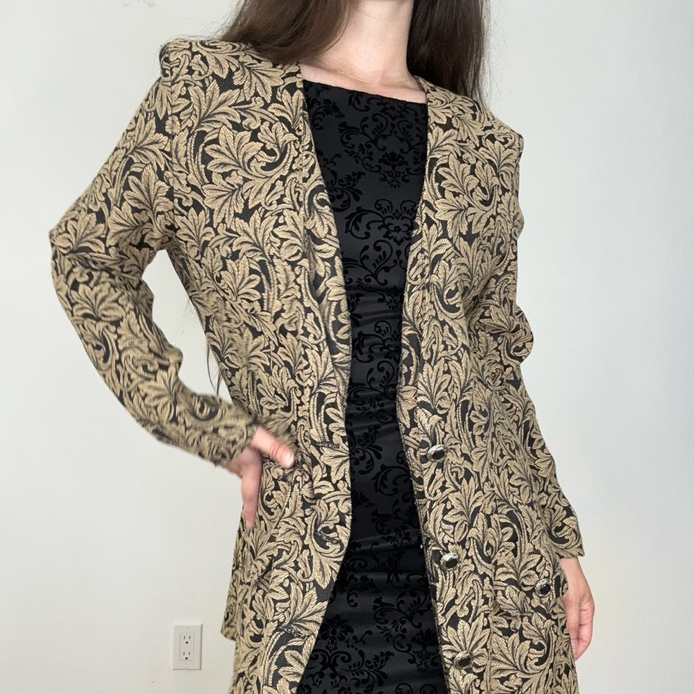*Emblem Vintage Blazer Jacket Jacquard Brocade Material Braunstyle Black…